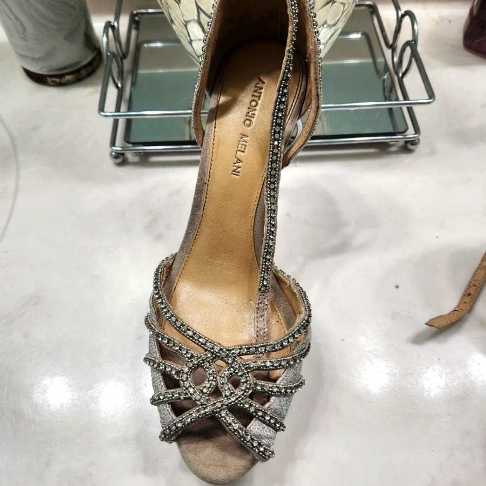 Antonio Melani heels